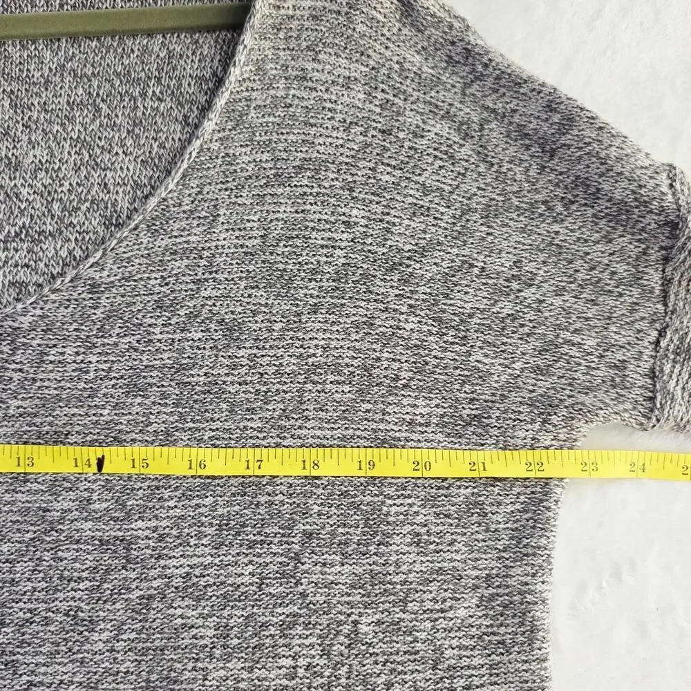 Old Navy Sweater XL Gray Marled V-Neck Knit Tunic Relaxed Minimalist Cozy Casual